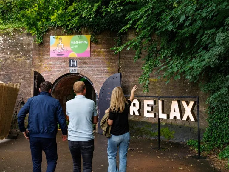 A corporate wellness festival for business events in the Netherlands, combining energizing activities, relaxation, and meaningful team connection.